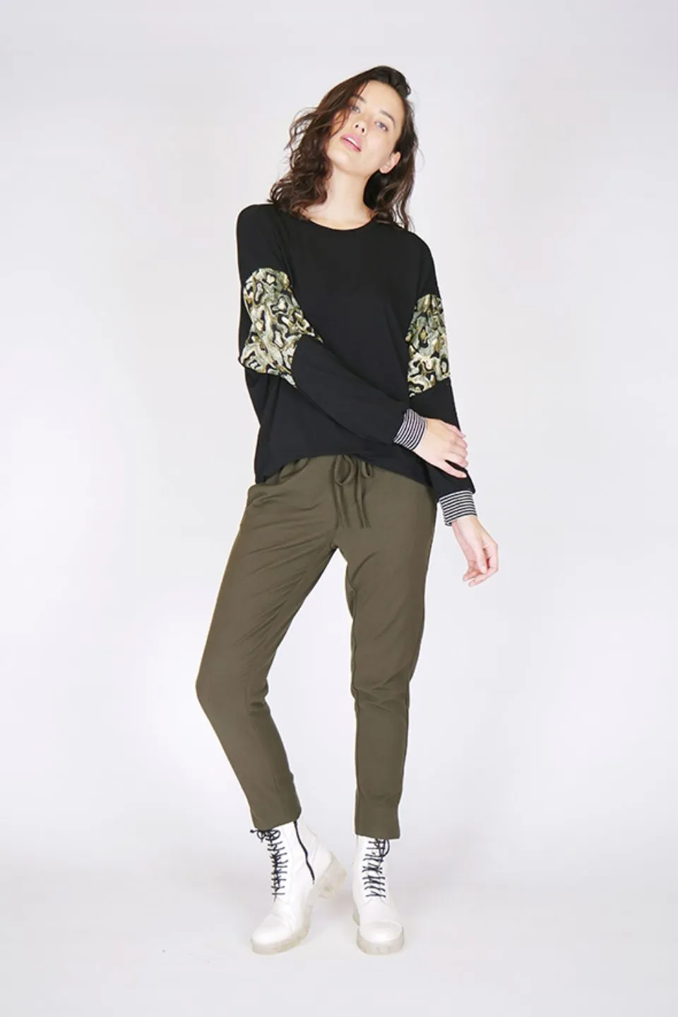 Swirl Kahuna Black Animal Sleeve Detail Top