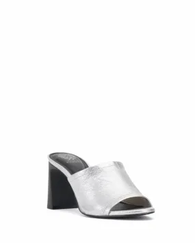 Vince Camuto ALYYSA LIGHT SILVER/UN SOFT GOAT META